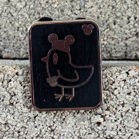 Disney Trading Pins - Picture 3 of 7